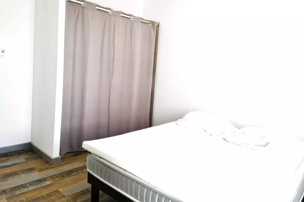 Photo of Bedroom in Saint-Vincent-sur-Jard