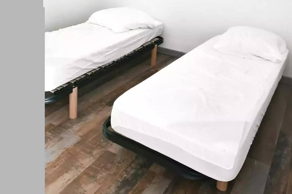 Photo of Bedroom in Saint-Vincent-sur-Jard