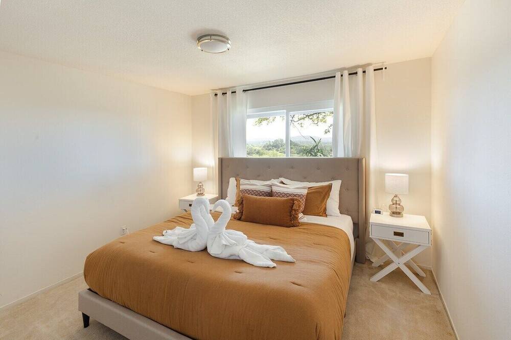 Photo of Bedroom in Loomis