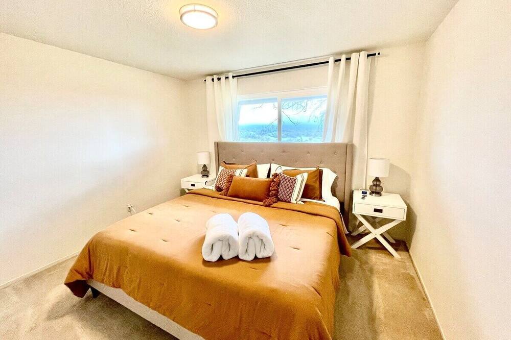 Photo of Bedroom in Loomis