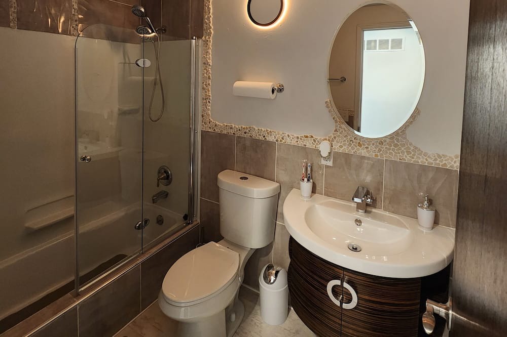 Photo of Bathroom in Mitchell