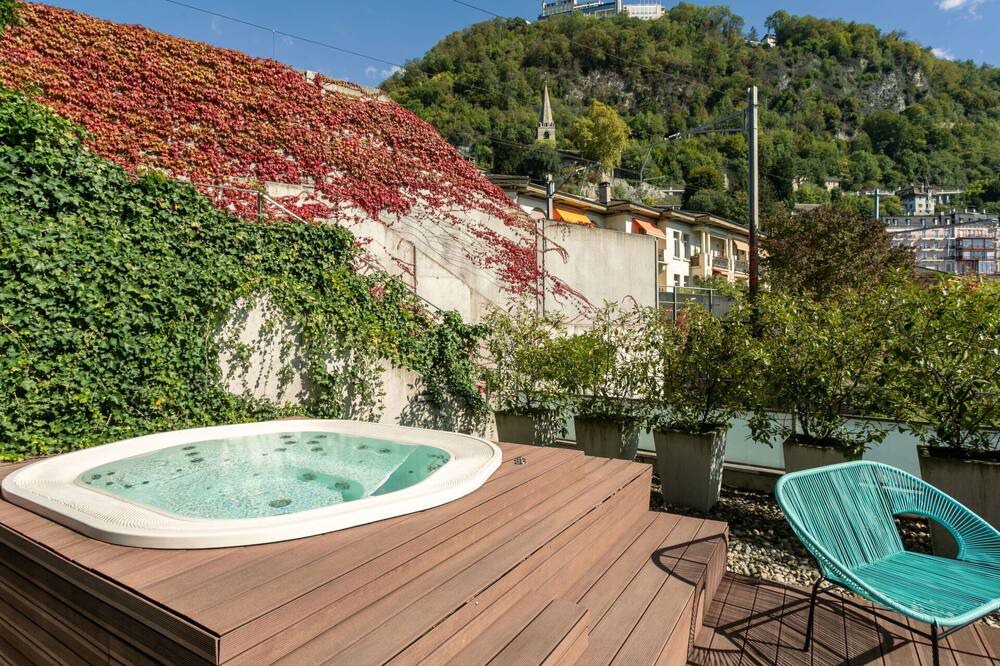 Photo of Outdoor in Montreux