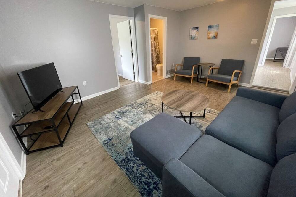 Photo of Livingroom in Taylor
