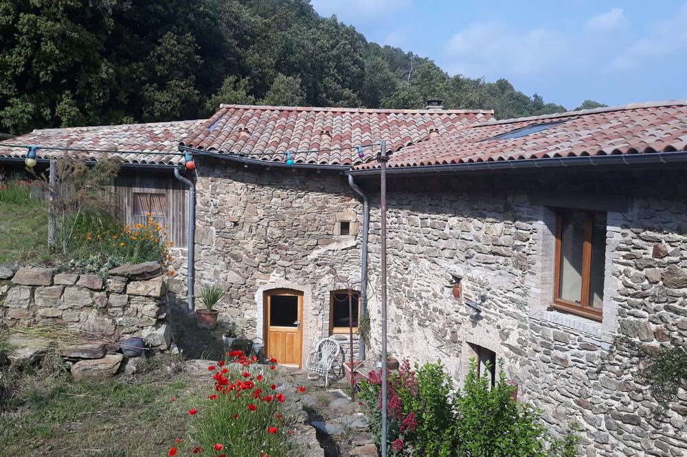 Photo of Outdoor in Saint-Fortunat-sur-Eyrieux