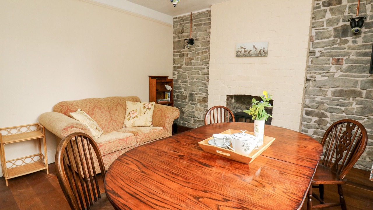 Photo of Others in Knighton