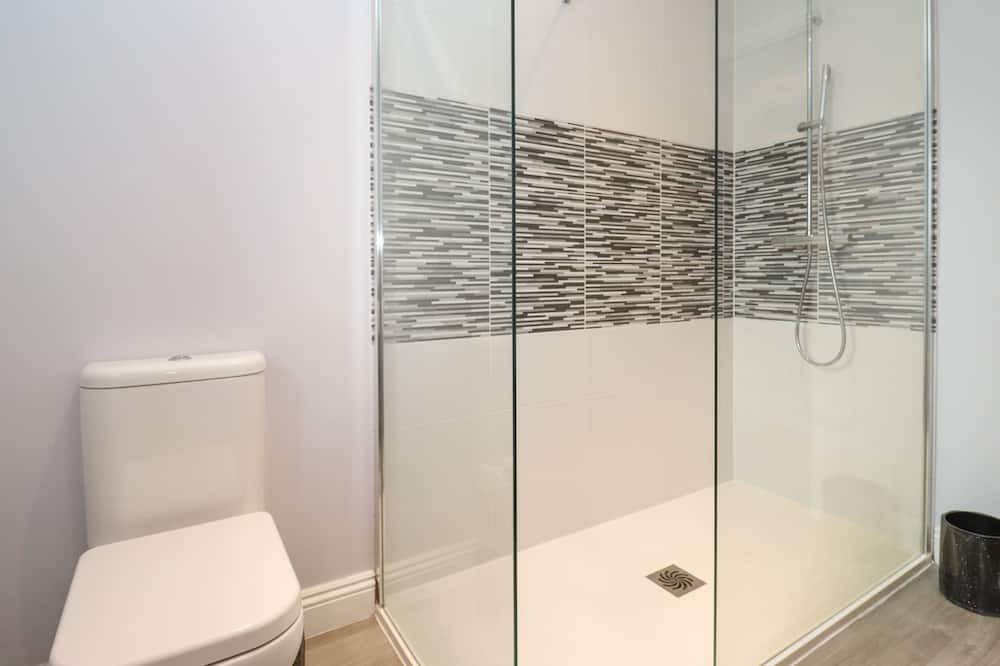 Photo of Bathroom in Banbury