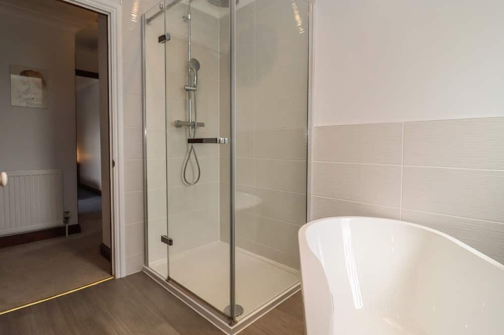 Photo of Bathroom in Banbury