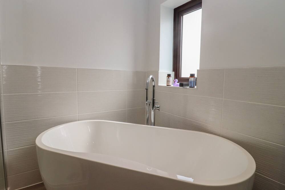 Photo of Bathroom in Banbury