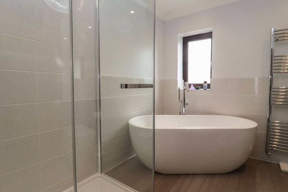Photo of Bathroom in Banbury
