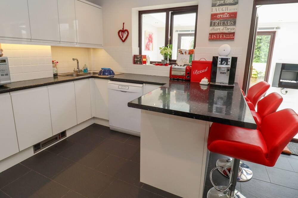Photo of Kitchen in Banbury