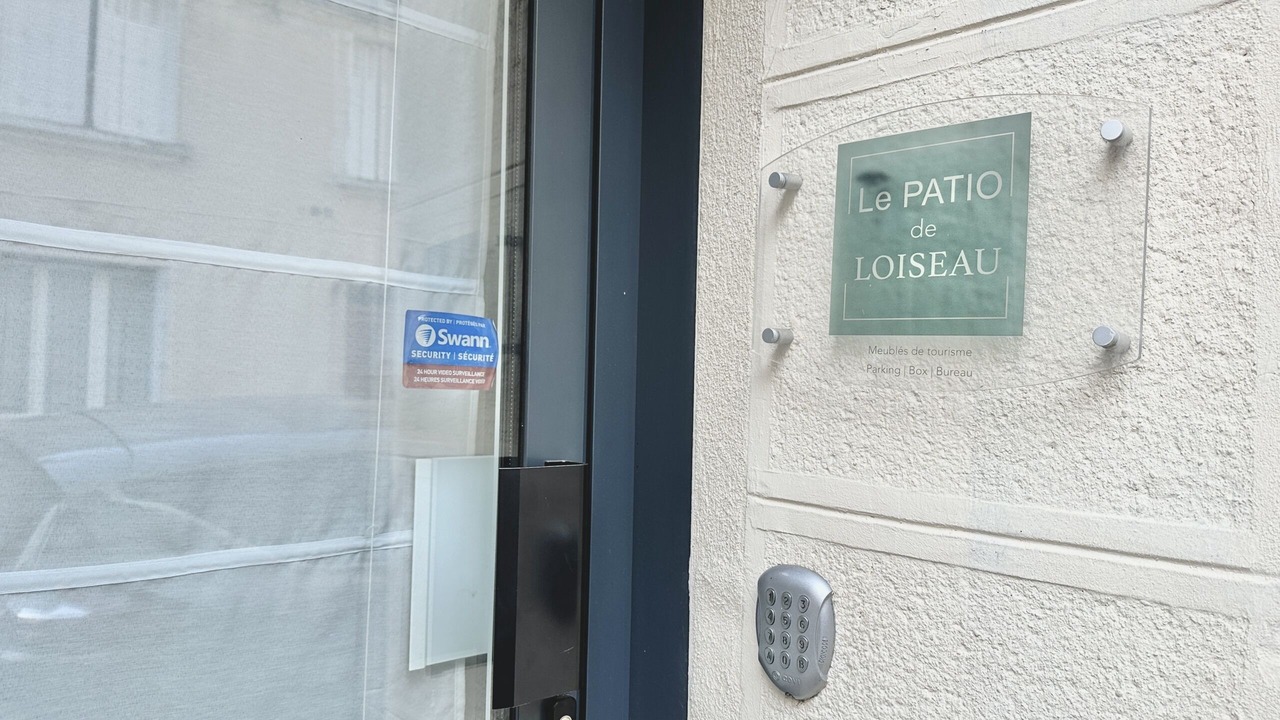 Photo of Outdoor in Miroir - Batignolles