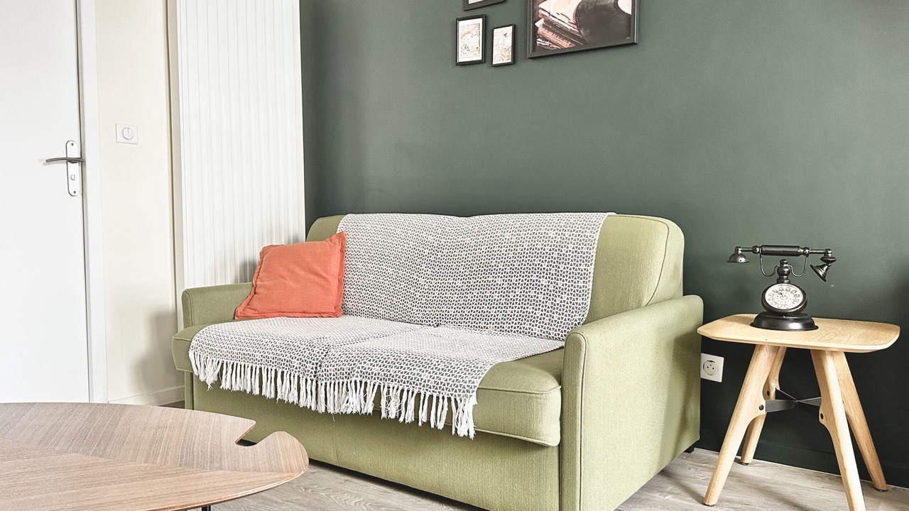 Photo of Others in Miroir - Batignolles