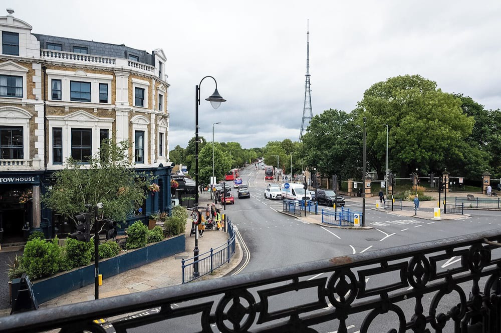Photo of Others in Gipsy Hill