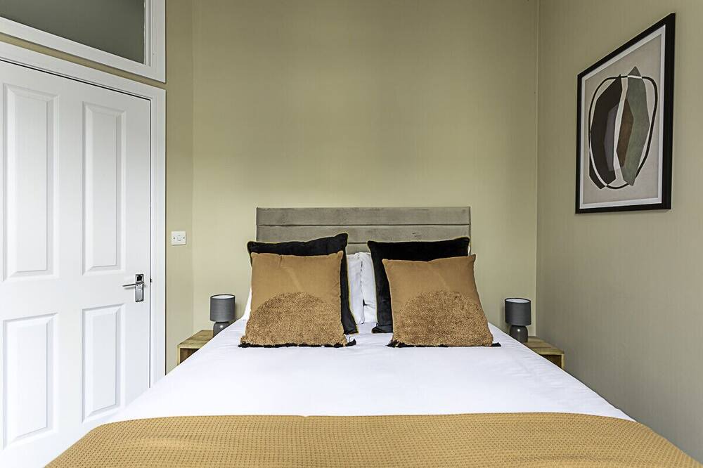 Photo of Bedroom in Gipsy Hill