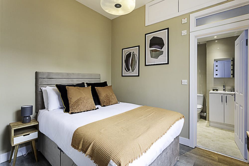 Photo of Bedroom in Gipsy Hill