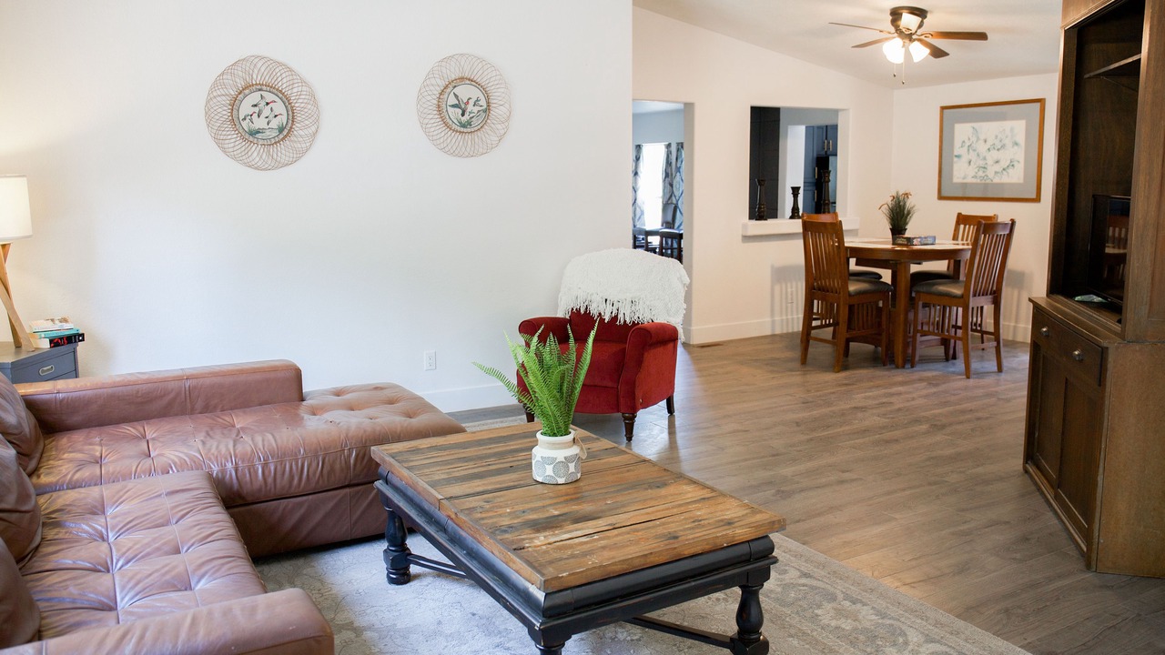 Photo of Livingroom in Kelseyville