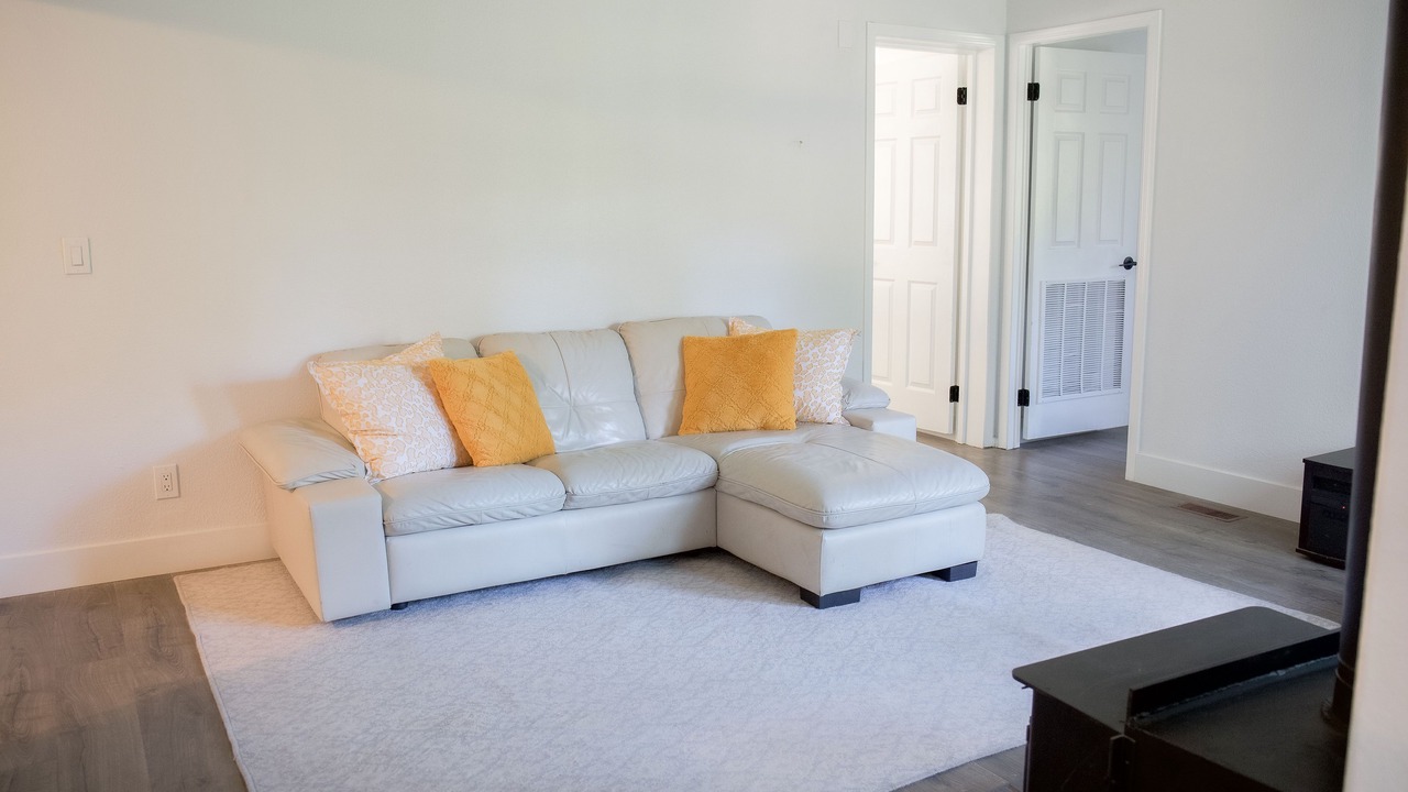 Photo of Livingroom in Kelseyville