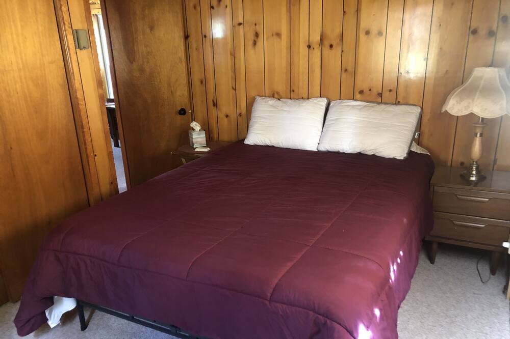 Photo of Bedroom in Schroon Lake