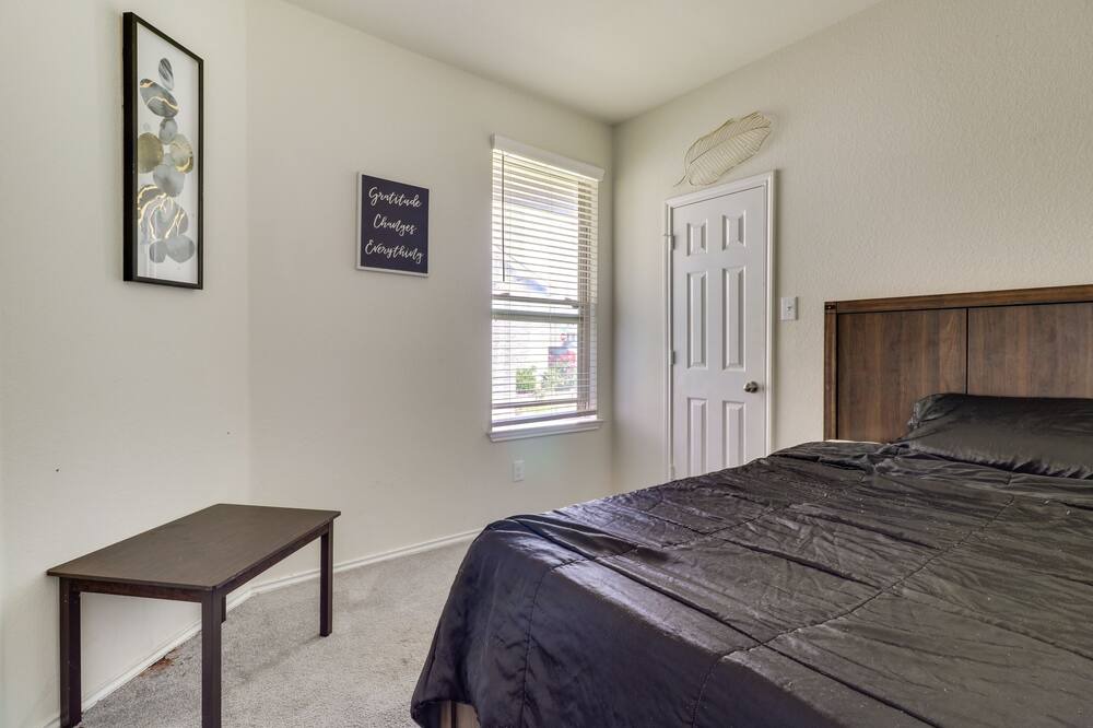 Photo of Bedroom in Jarrell