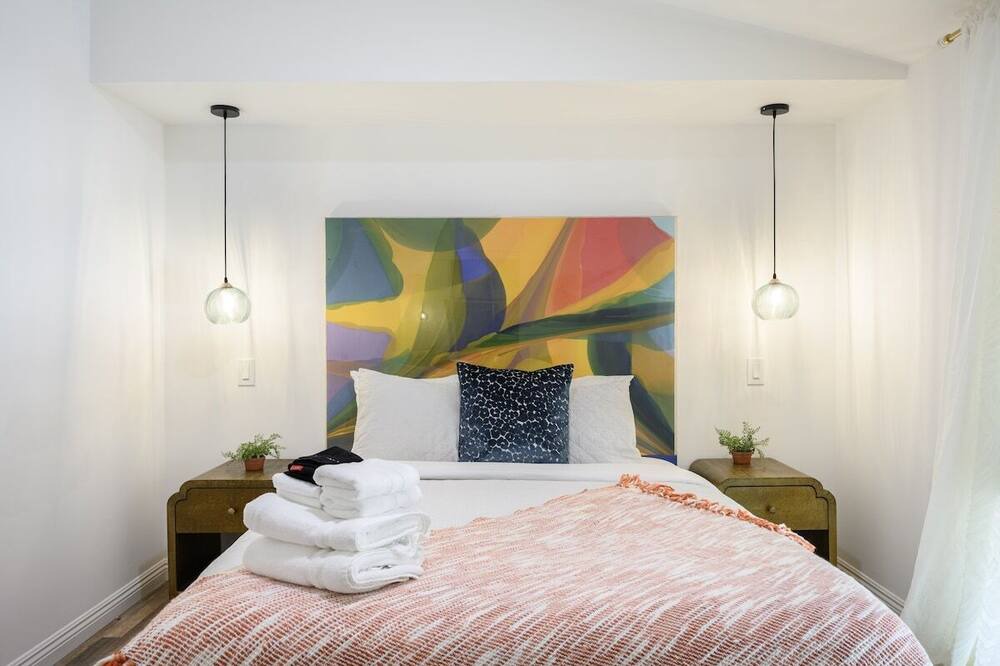 Photo of Bedroom in Canoga Park