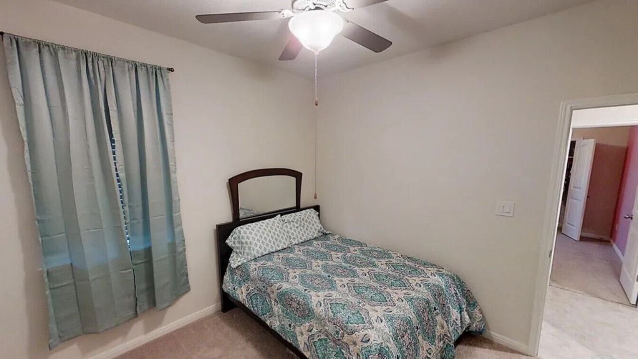 Photo of Others in Manor