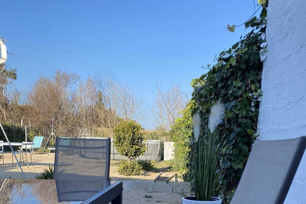 Photo of Outdoor in Camarles
