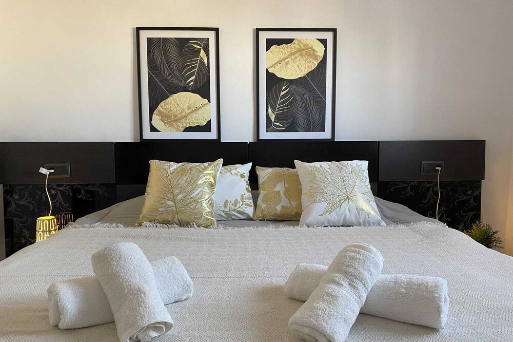 Photo of Bedroom in Camarles