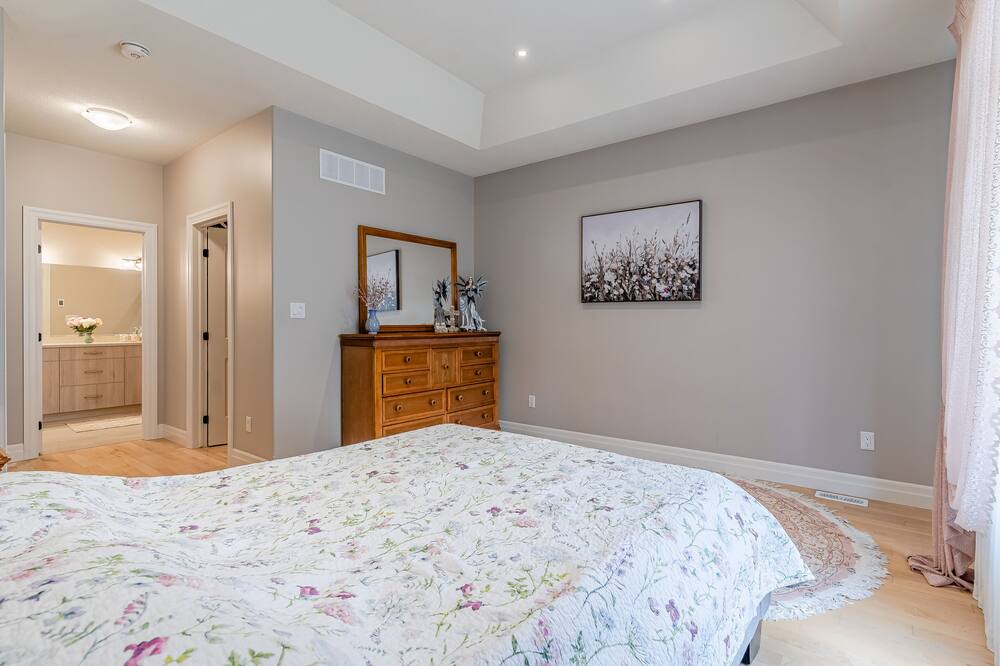 Photo of Bedroom in Trenton