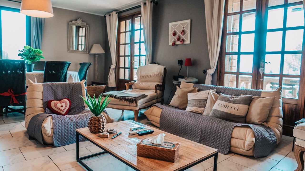 Photo of Others in Venejan