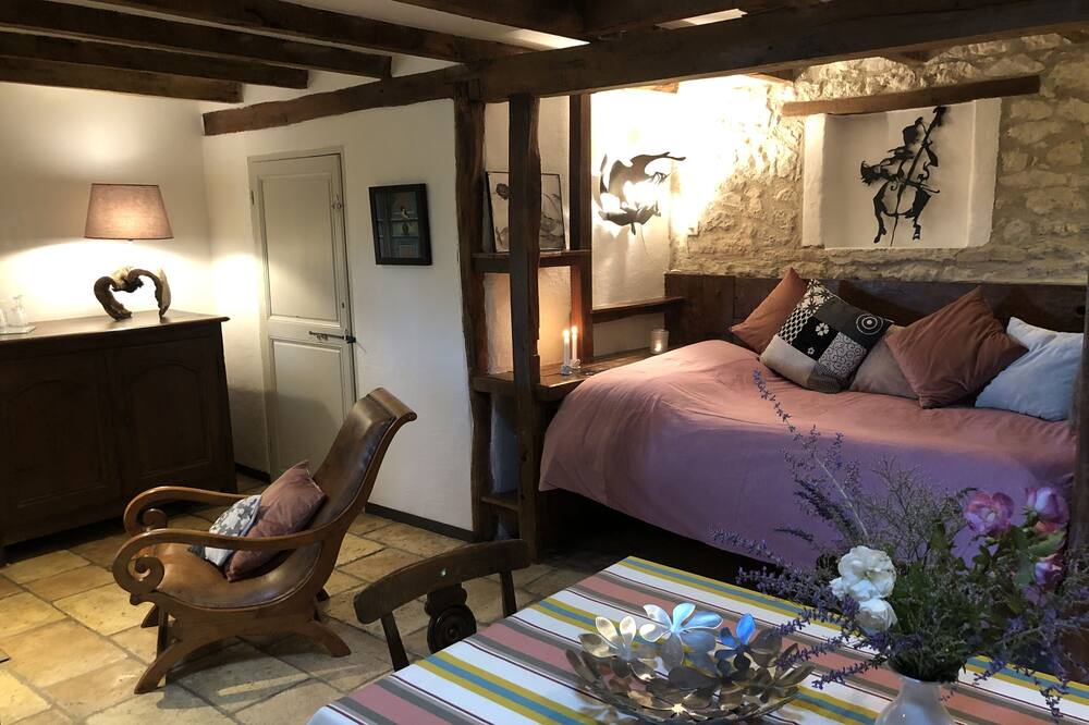 Photo of Bedroom in Touffailles