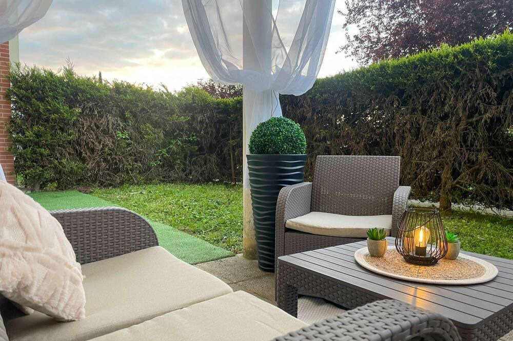 Photo of Outdoor in Saint - Martin - du - Touch