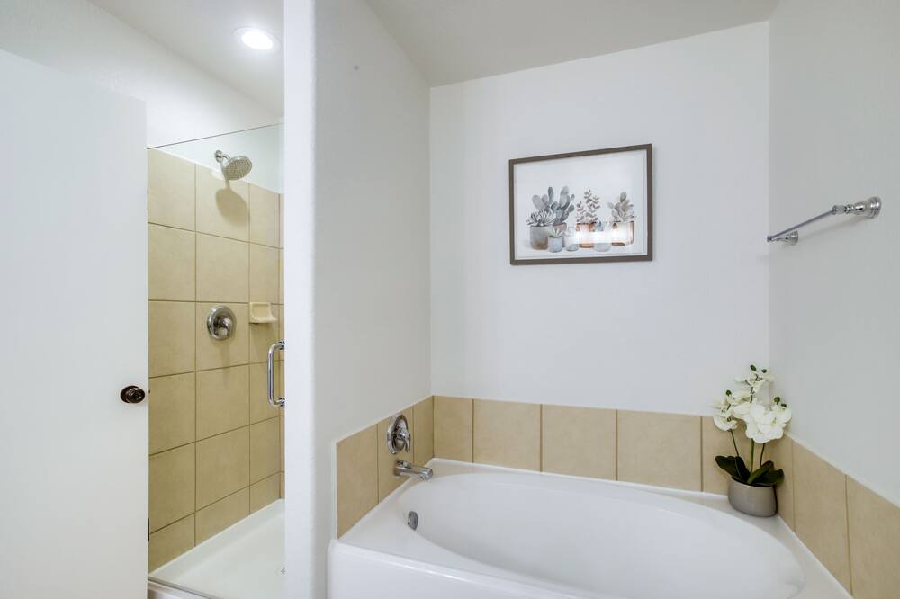 Photo of Bathroom in Rosenberg