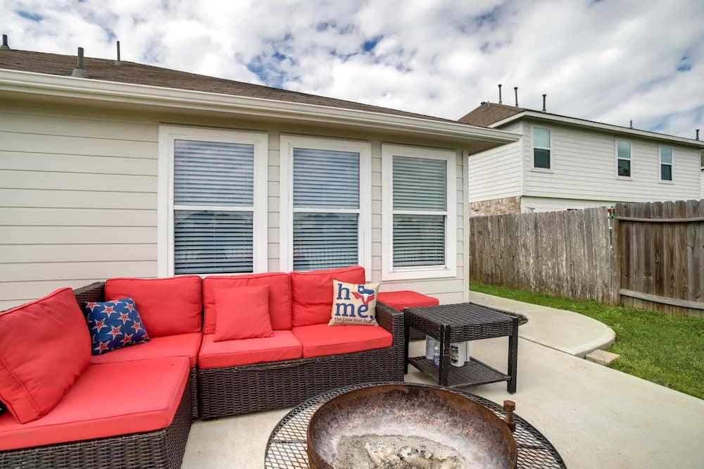 Photo of Outdoor in Rosenberg