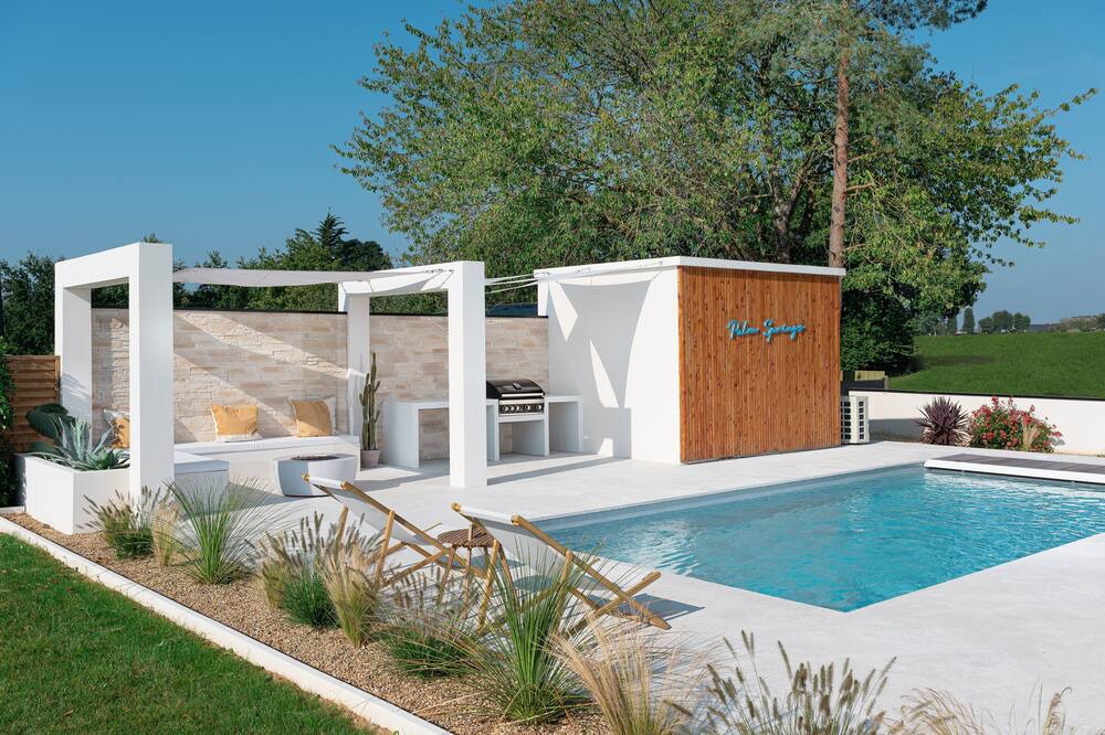Photo of Outdoor in Mauron