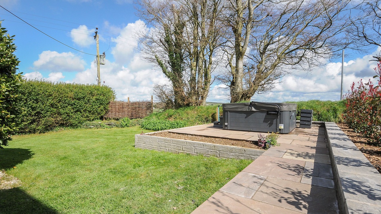 Photo of Outdoor in Looe