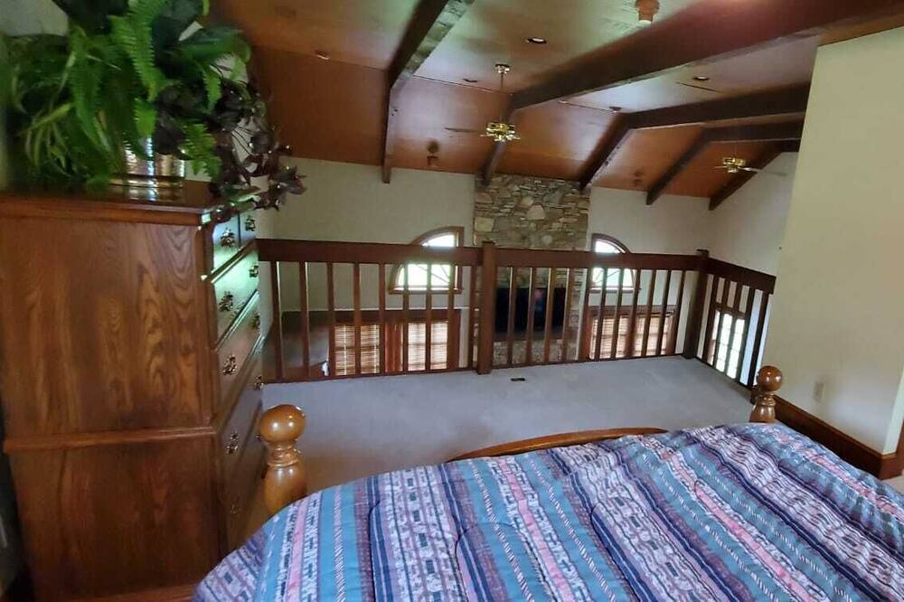 Photo of Bedroom in Whitsett