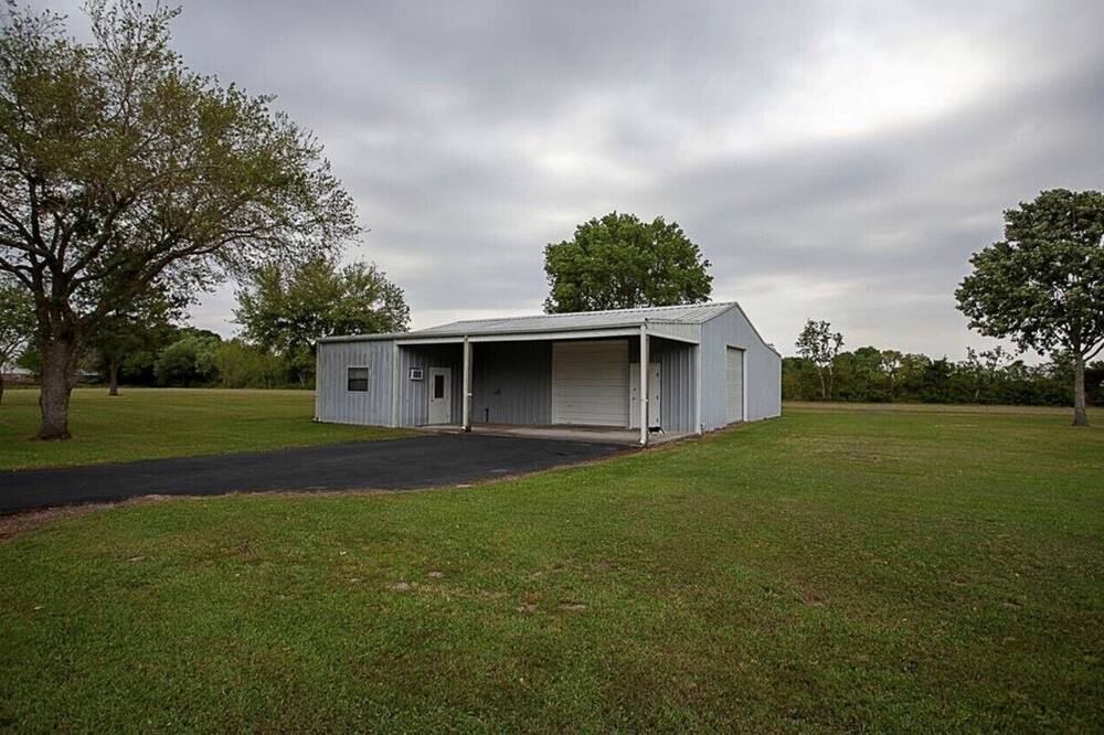 Photo of Outdoor in Stowell