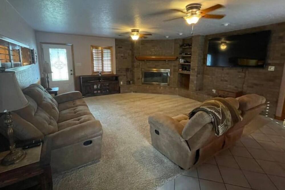 Photo of Livingroom in Stowell