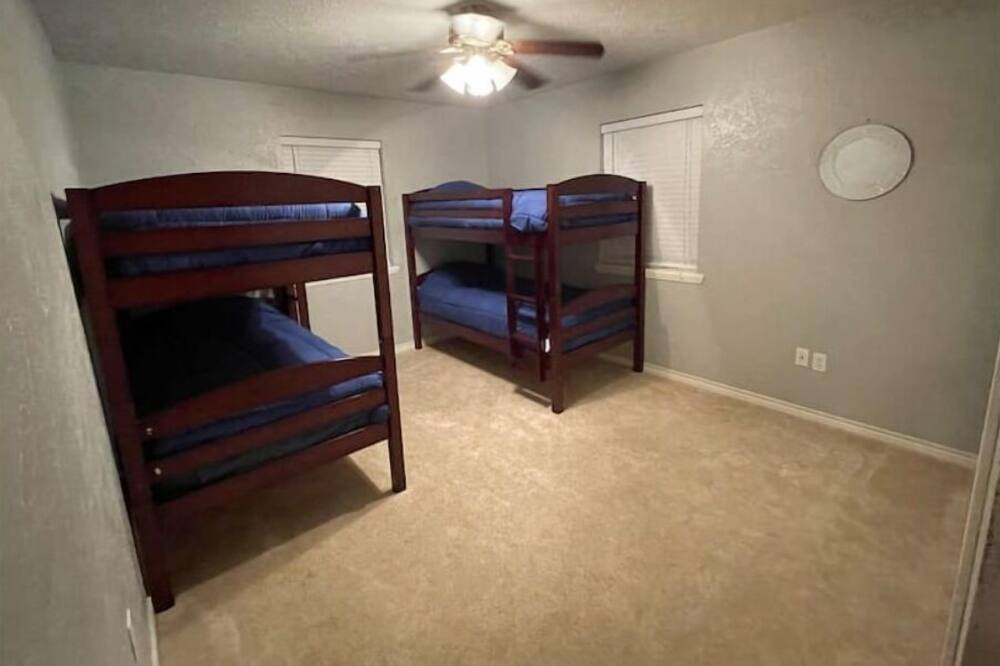 Photo of Bedroom in Stowell