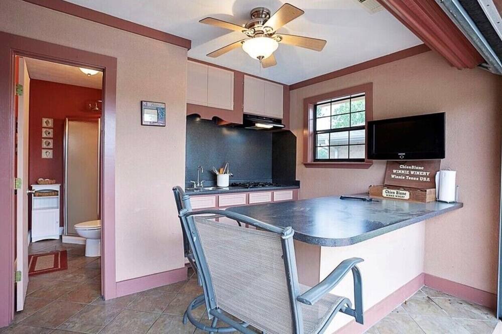 Photo of Kitchen in Stowell