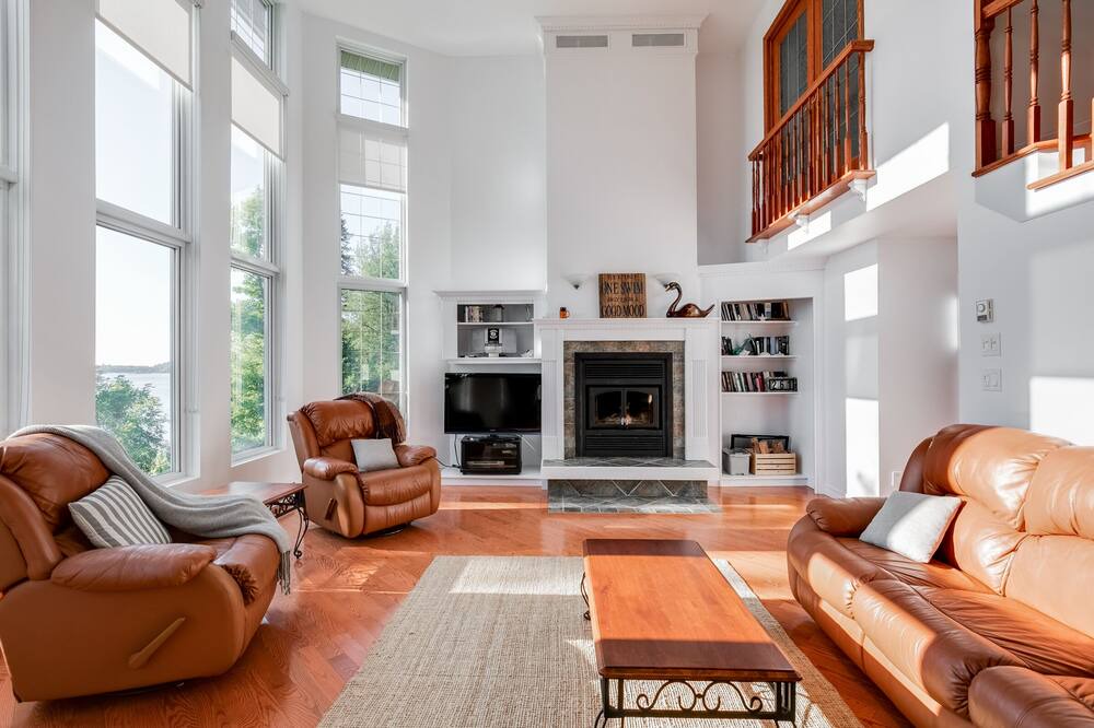 Photo of Livingroom in Ferme-Neuve