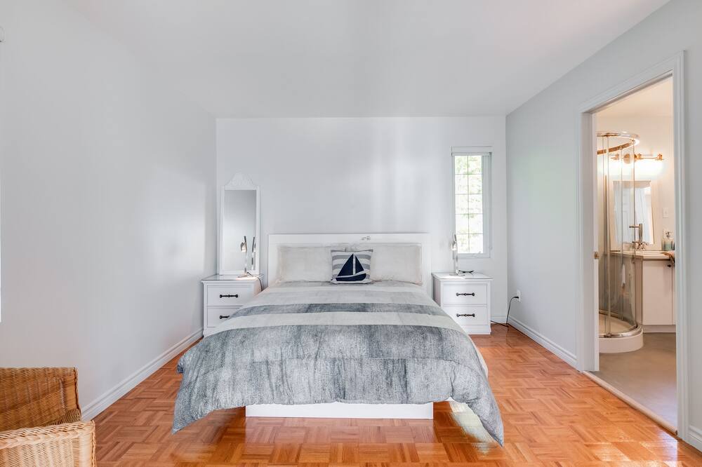 Photo of Bedroom in Ferme-Neuve