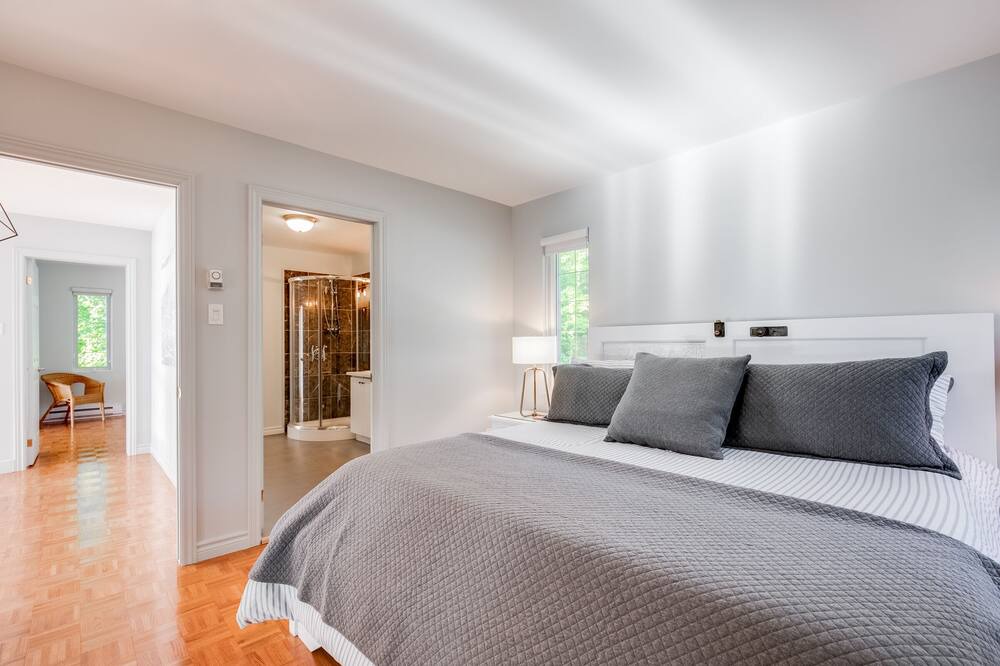 Photo of Bedroom in Ferme-Neuve
