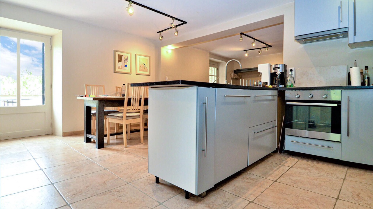 Photo of Kitchen in Saint-Jean-de-Maruejols-et-Avejan