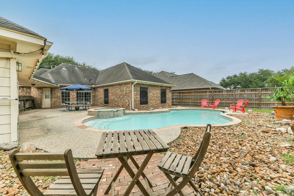 Photo of Outdoor in Friendswood