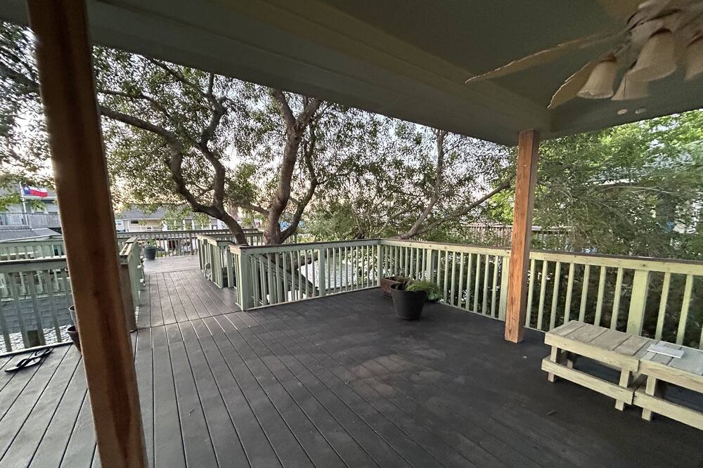 Photo of Outdoor in Bayou Vista