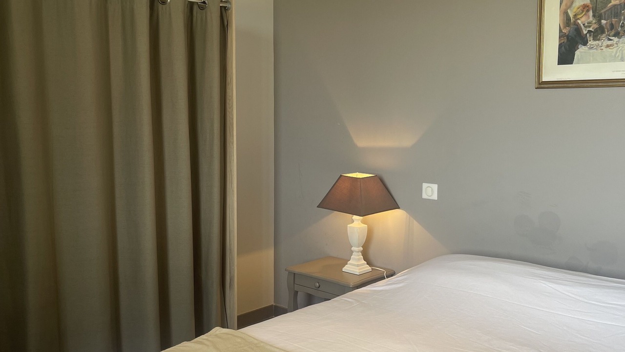 Photo of Bedroom in Saint-Barthelemy-dAgenais