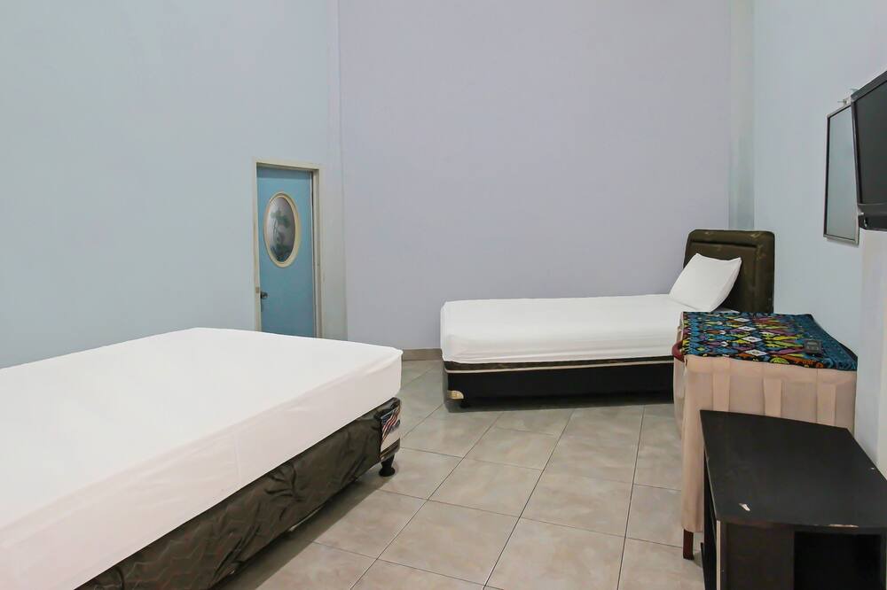 Photo of Bedroom in Kecamatan Janapria