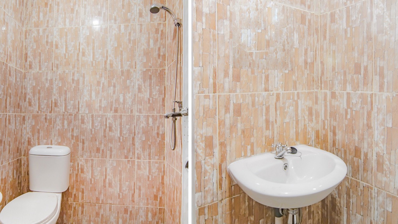 Photo of Bathroom in Pakem