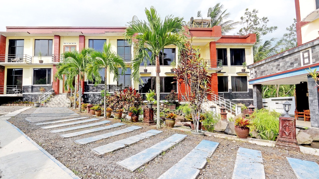 Photo of Outdoor in Pakem